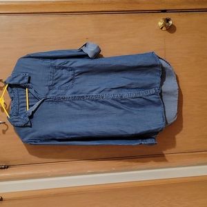 Tunic length blue chamois button down shirt-size M